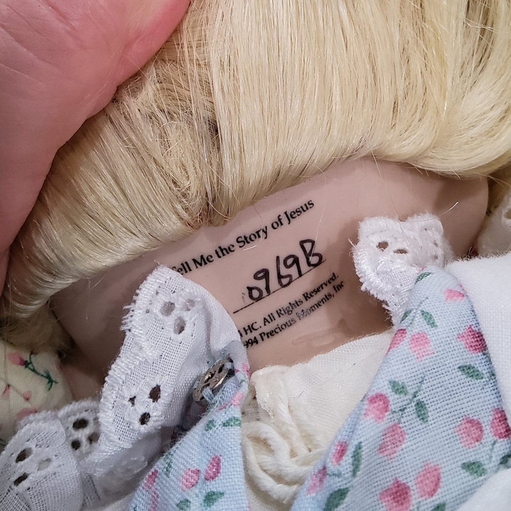 The Hamilton Collection Doll - Picture 3 of 10